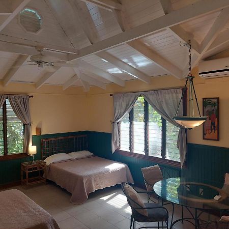 Playa Negra Guesthouse Cahuita Extérieur photo