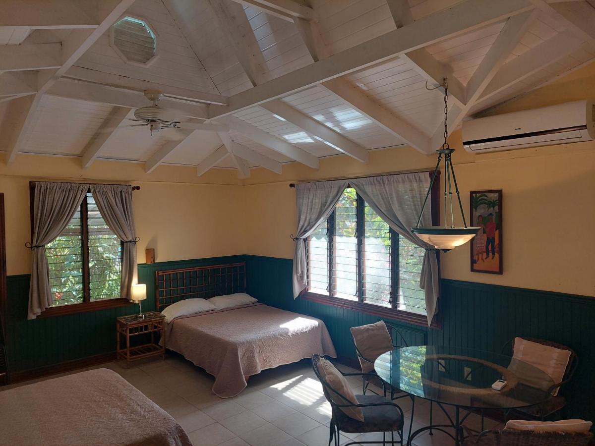 Playa Negra Guesthouse Cahuita Extérieur photo