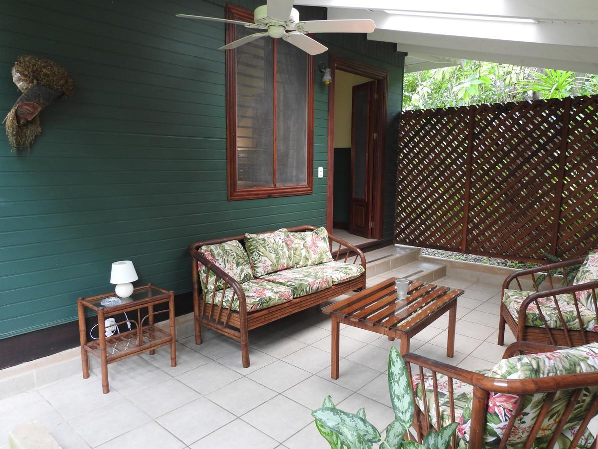Playa Negra Guesthouse Cahuita Extérieur photo